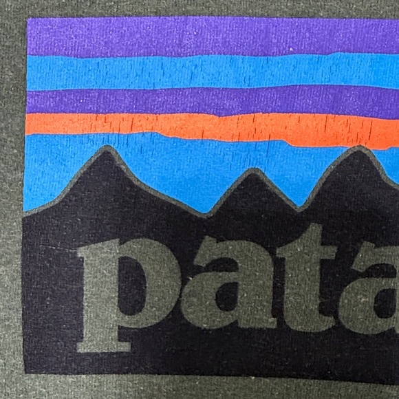 Patagonia Responsibili-tee Long Sleeve Crew Neck T-shirt Hike Climb Green XL - Picture 8 of 9